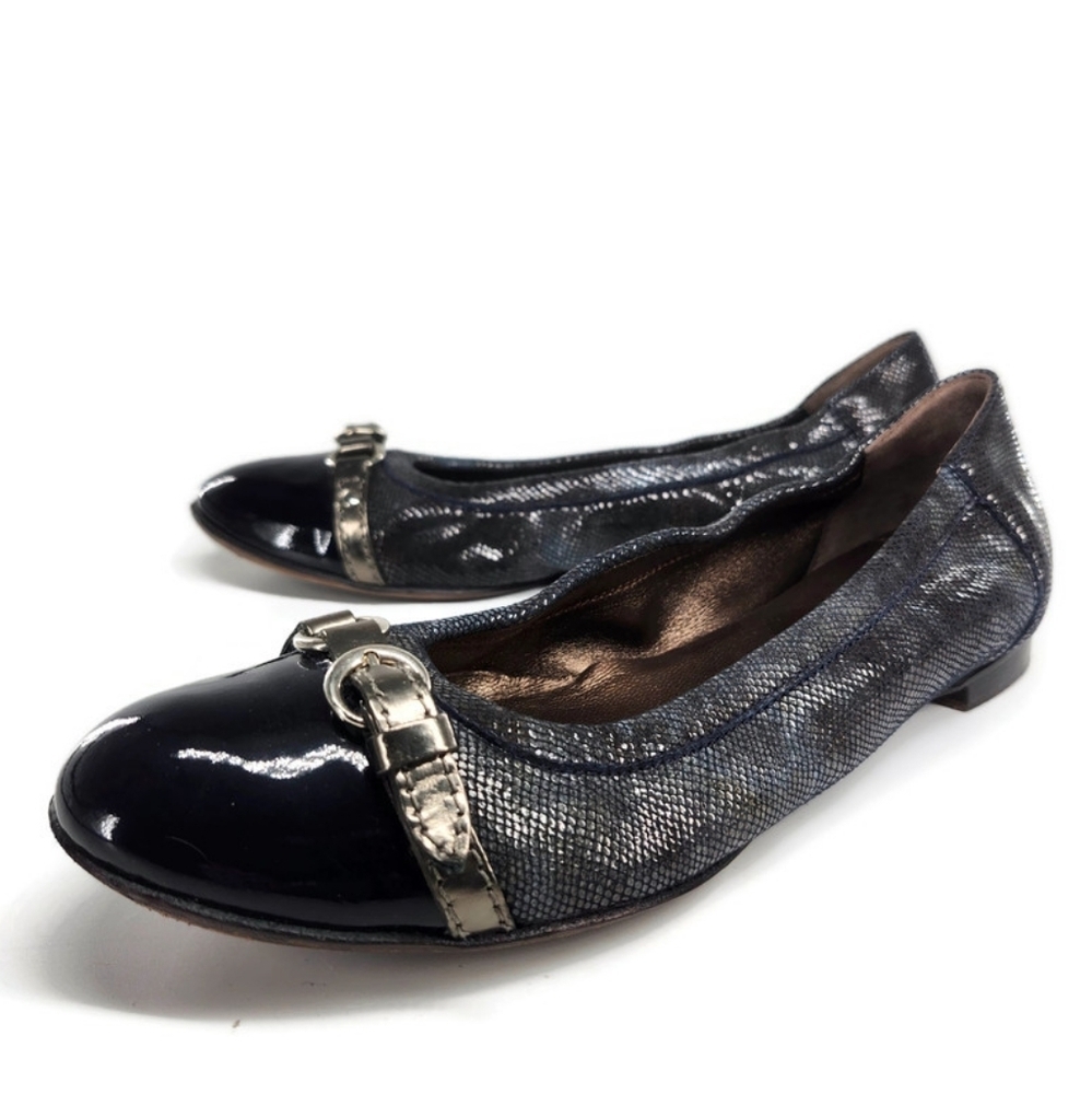 AGL Attilio Giusti Leombruni Monika Dark Blue Gold Shimmer Leather Cap Toe Flats